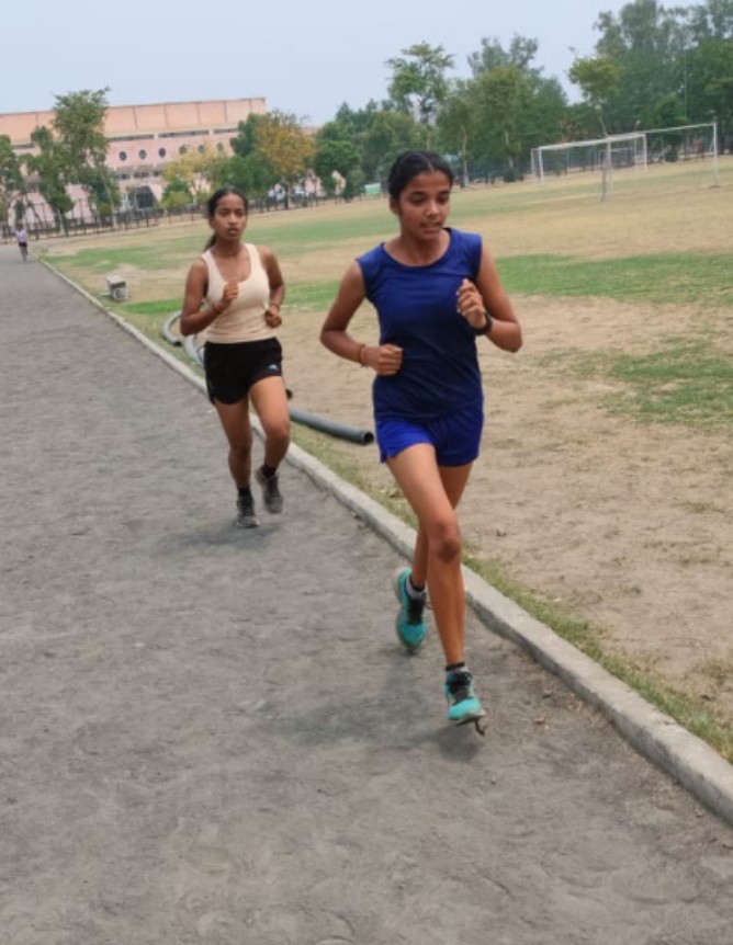 ਕਾਲਜਾਂ ’ਚ ਸਪੋਰਟਸ ਵਿੰਗ ਵਿੱਚ ਦਾਖਲੇ ਲਈ ਖਿਡਾਰਨਾਂ ਦੇ ਟਰਾਇਲ ਕਰਵਾਏ